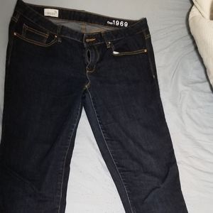 31L Gap jeans